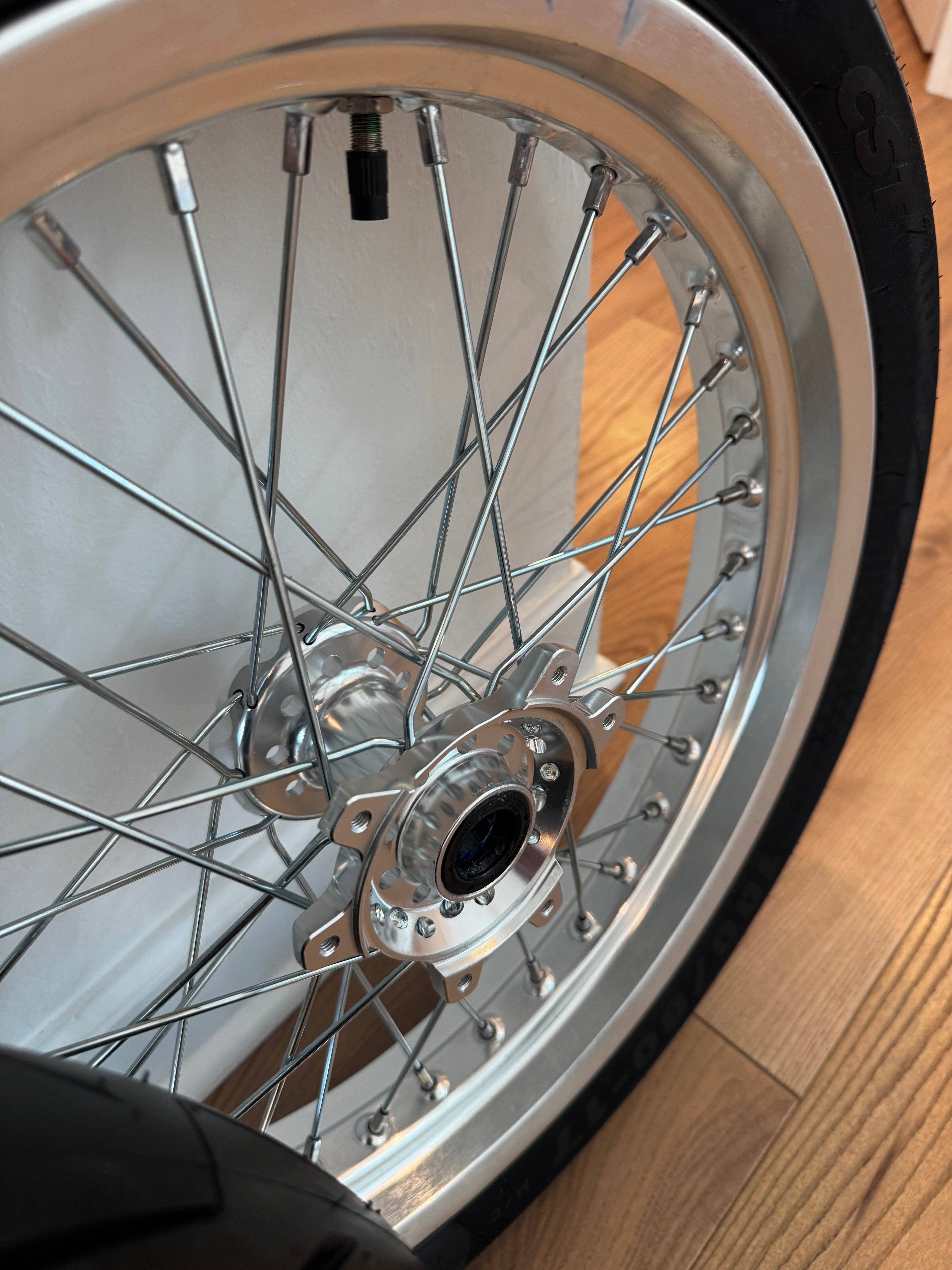 Chrome Ultra Bee Supermoto Kit