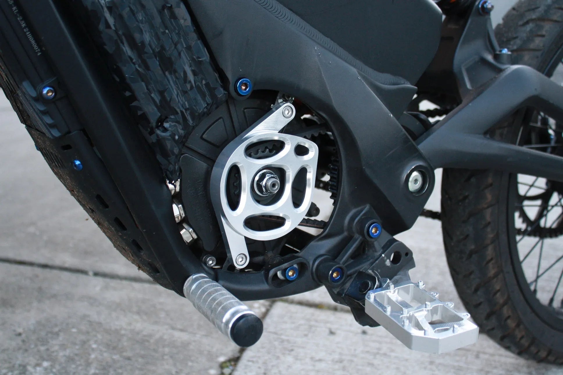 Talaria xxx Motor Cover