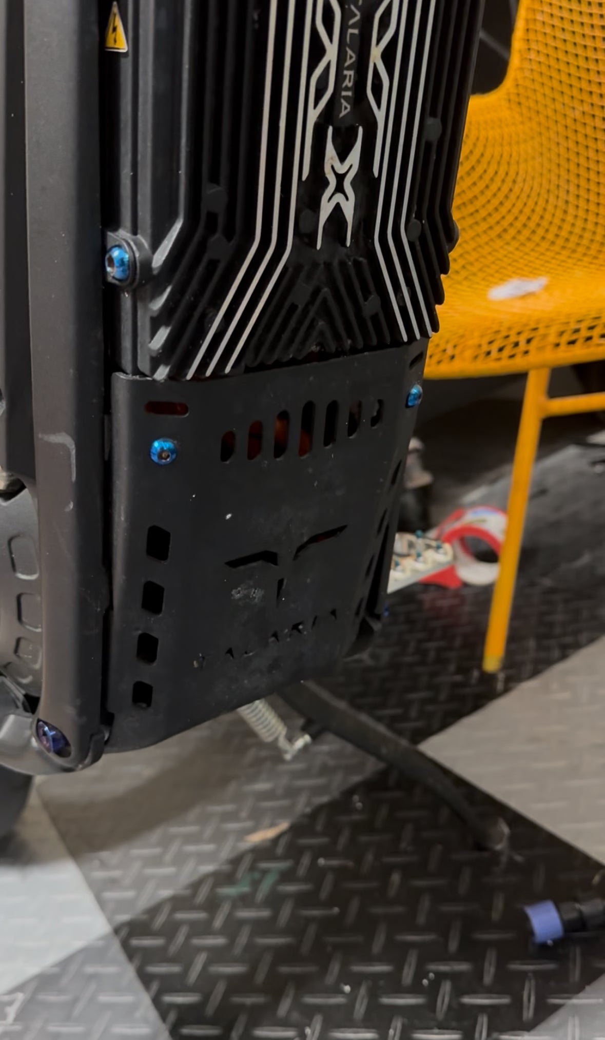 Titanium Bash Guard Bolts(all emoto)