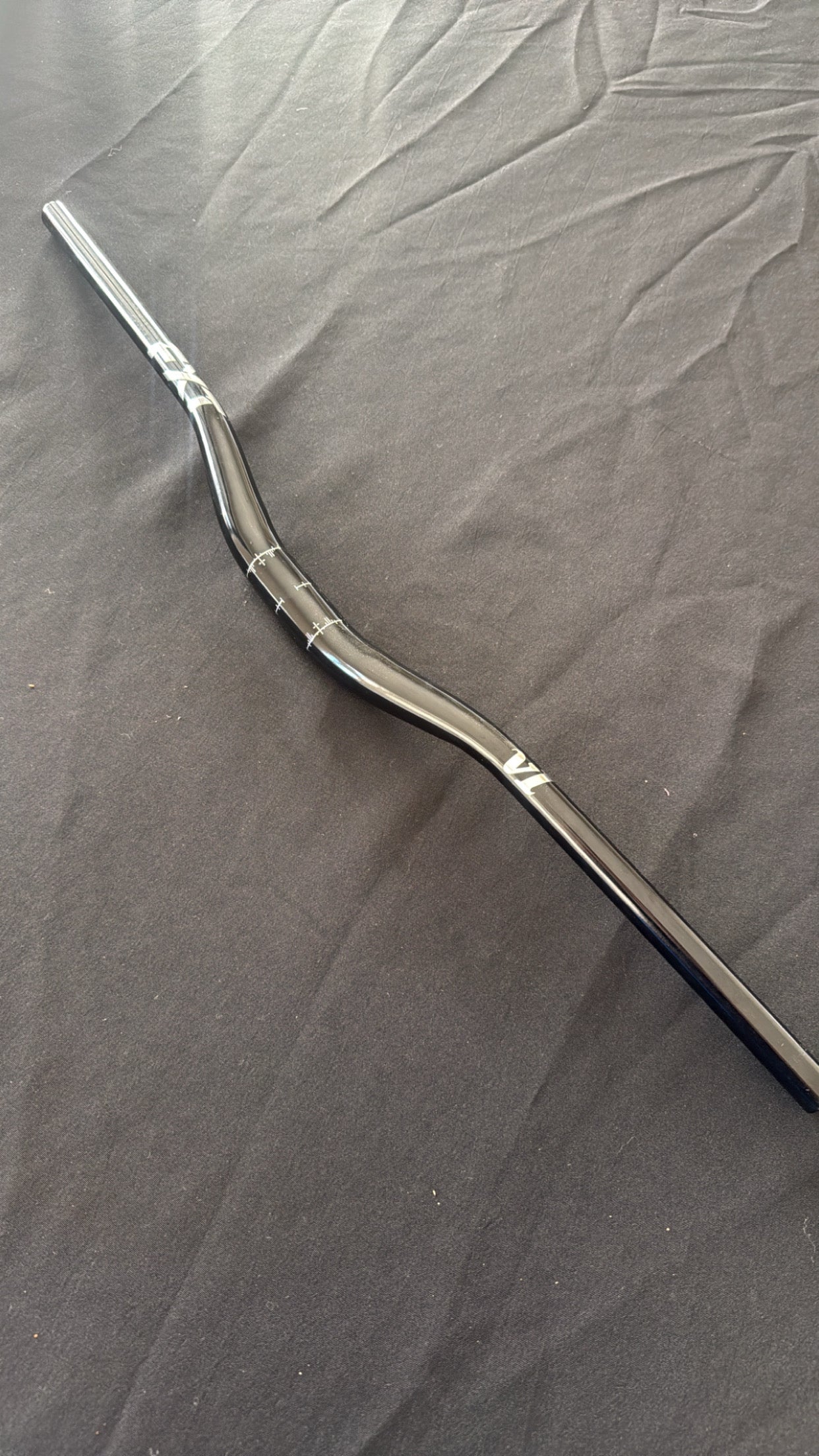 V1 Black Handlebars (31.8mm) *SHIPS SAME DAY*