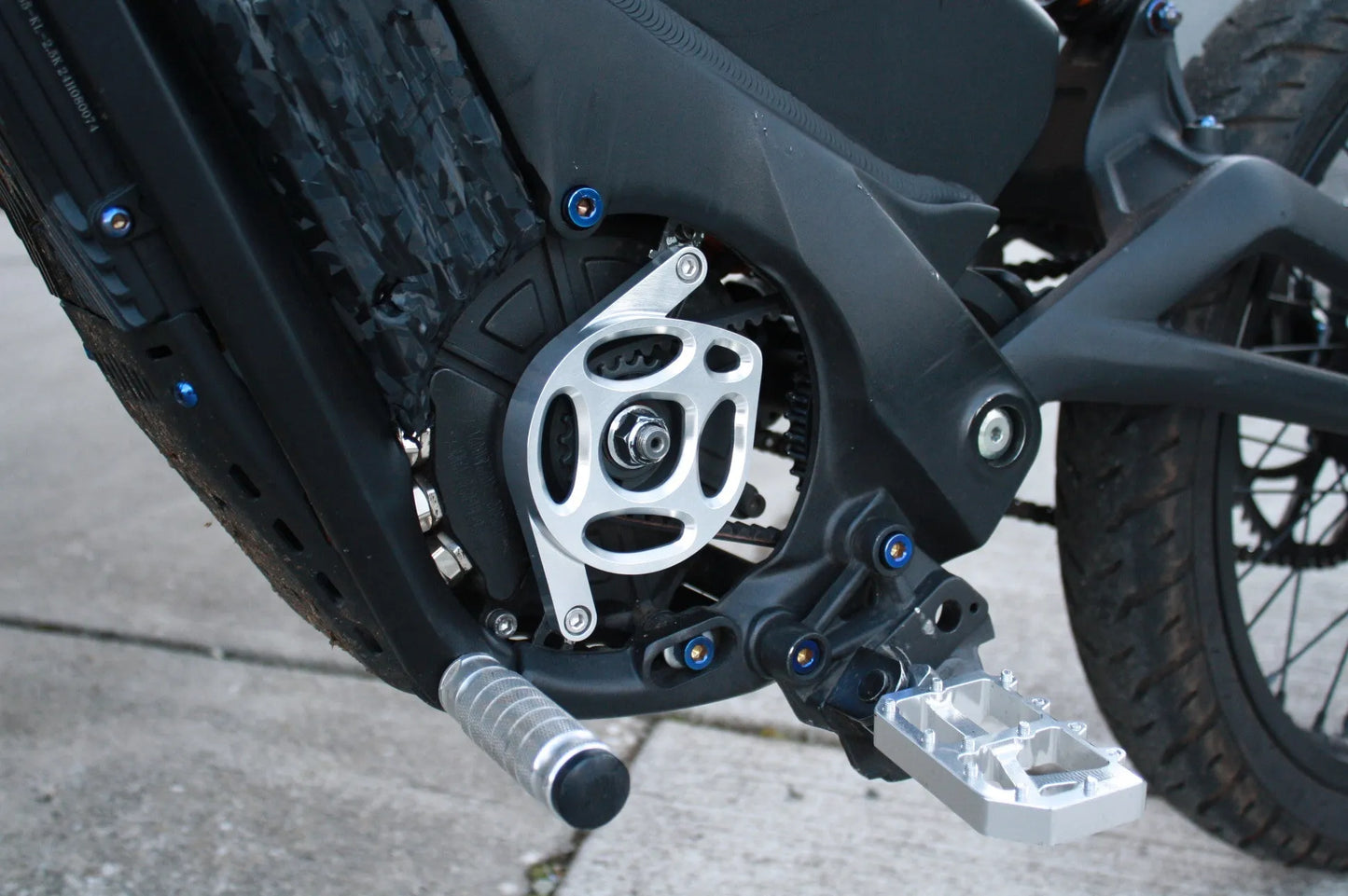 Talaria xxx Motor Cover