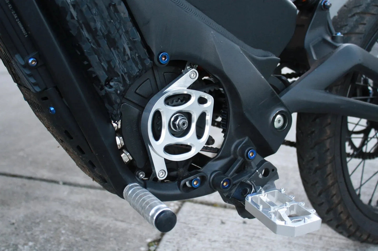 Talaria xxx Motor Cover